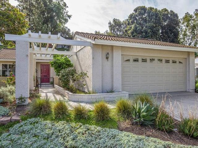 Condo for sale in Laguna Woods, California