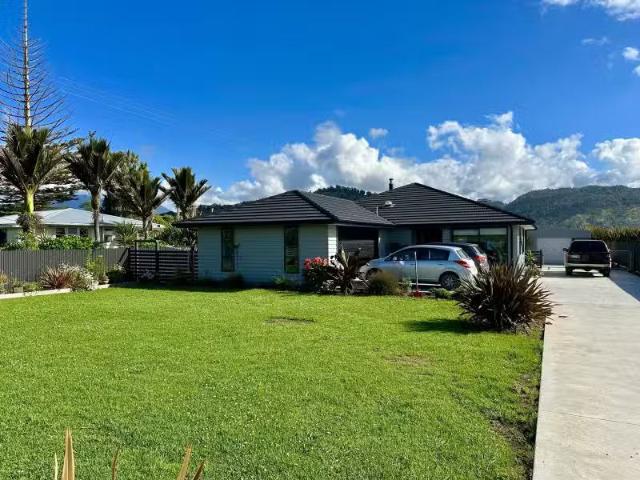 House for sale in West Coast