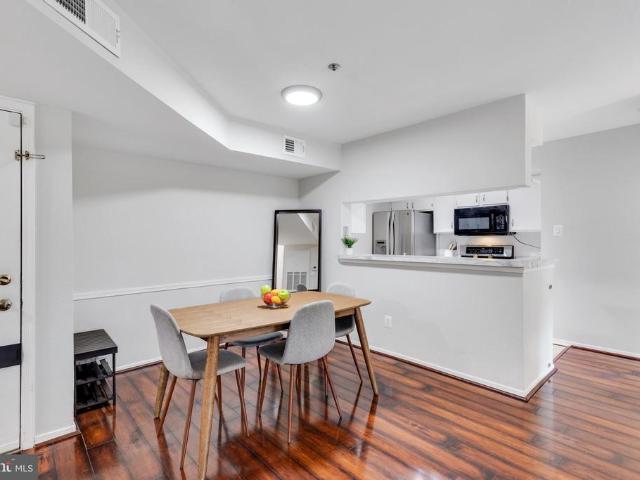 Condo for sale in Virginia