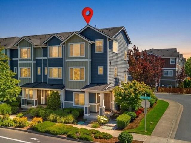 Townhouse for sale in Everett, Washington