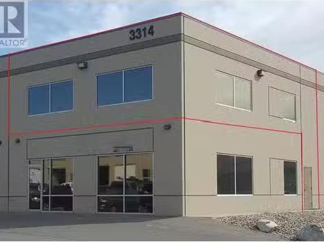House for rent in Winfield, British Columbia