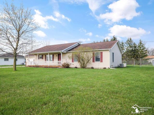 House for sale in Ida