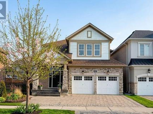 House for sale in Oakville, Ontario