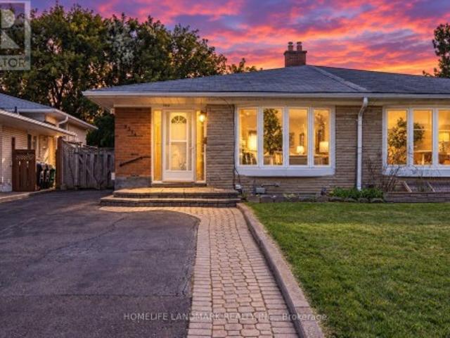 House for sale in Mississauga, Ontario