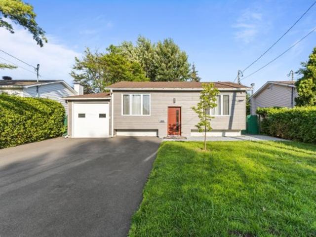 House for sale in Longueuil, Quebec