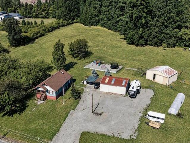 House for sale in Oregonia