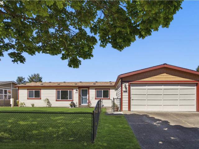 House for sale in Oregonia