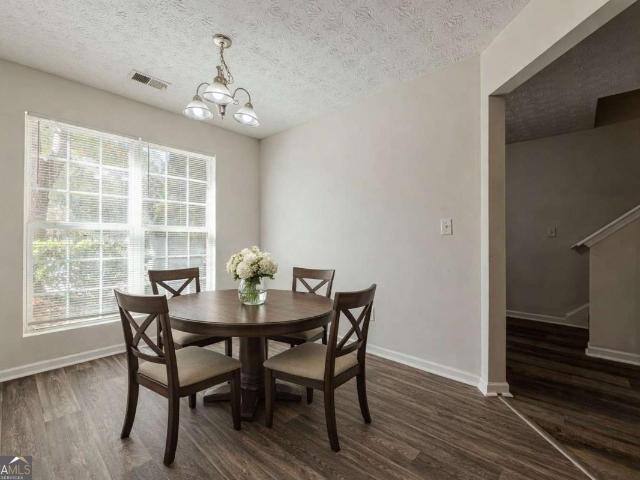 Townhouse for sale in Ellenwood, Georgia