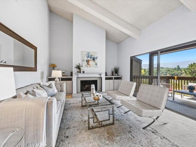 Condo for sale in San Mateo, California