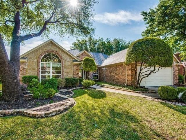 House for sale in Bedford, Texas