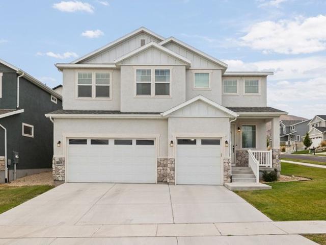 House for sale in Saratoga Springs, Utah