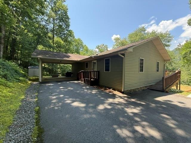 House for sale in Hayesville, North Carolina