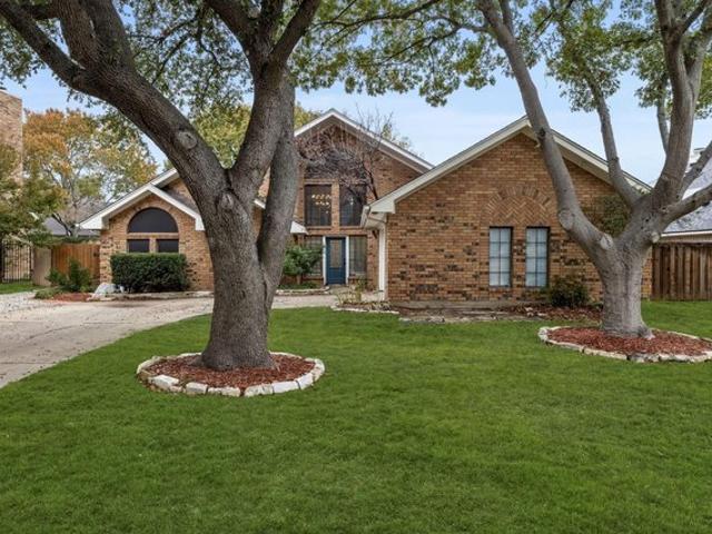 House for sale in Grapevine, Texas