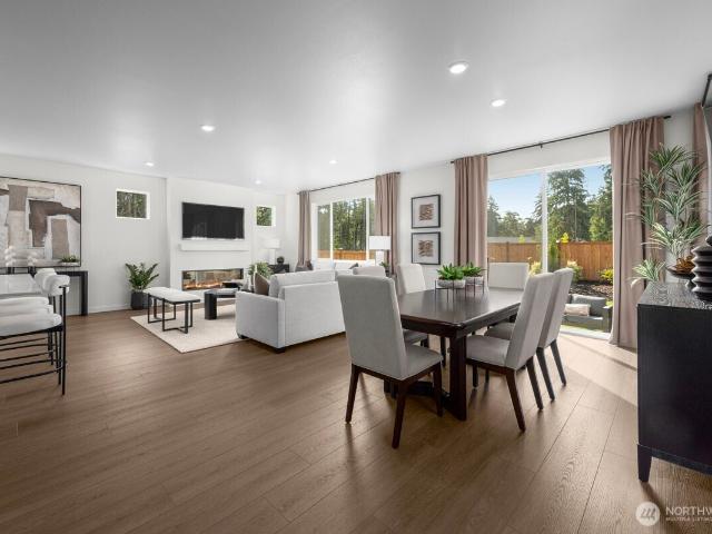 House for sale in Spanaway, Pierce County