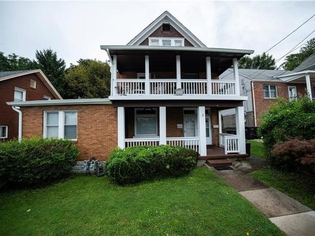 House for sale in Pittsburg, Pennsylvania