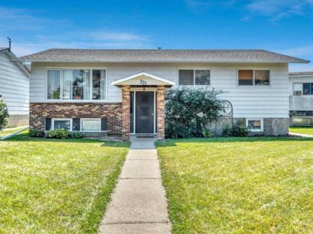 House for sale in Alberta
