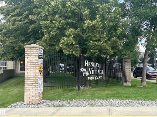 Condo for sale in Wedgewood, Alberta