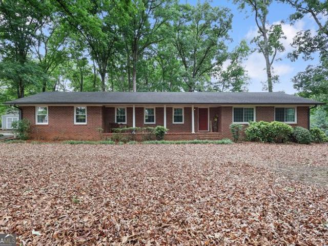 House for sale in Mcdonough, Georgia