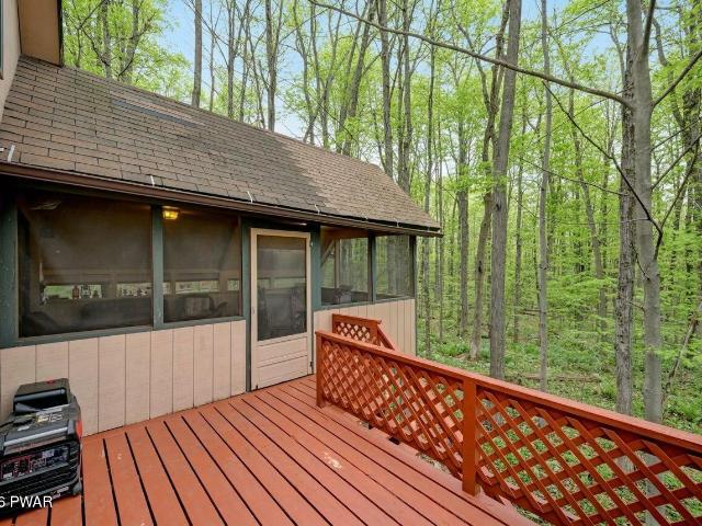 House for sale in Lake Ariel, Pennsylvania