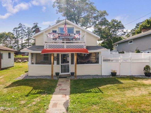 House for sale in Cleverdale, New York
