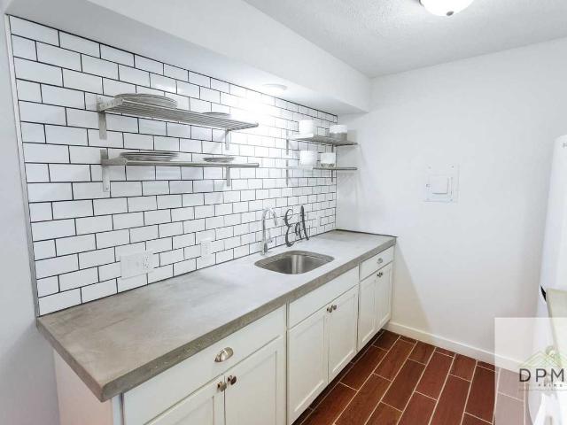 Apartment for rent in Cherry Hill, Lansing