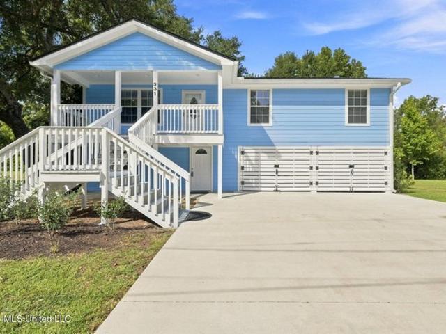 House for sale in Pass Christian, Mississippi