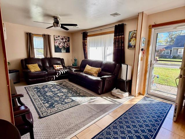 House for sale in Hampton Park, Town of East Greenbush