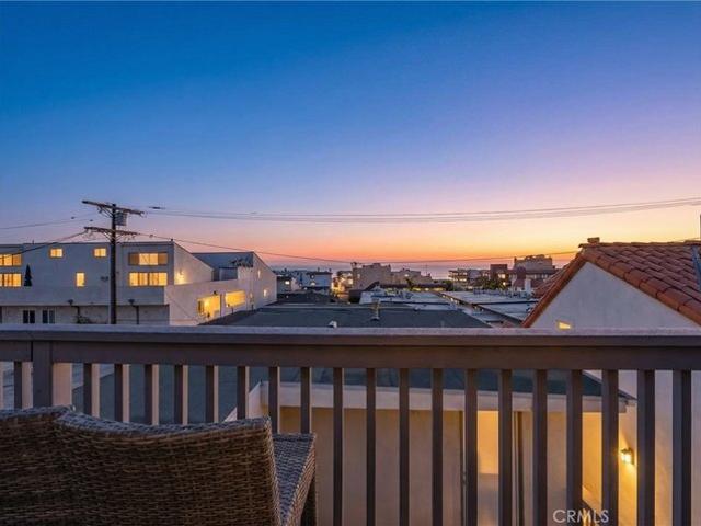 Townhouse for sale in Hermosa Beach, California