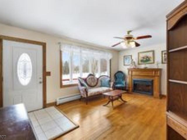 House for sale in Hope, New Jersey