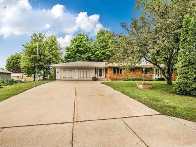 House for sale in Holdingford, Minnesota