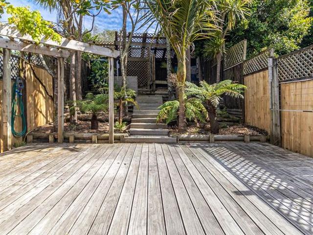 Apartment for rent in Mount Albert, Albert-Eden