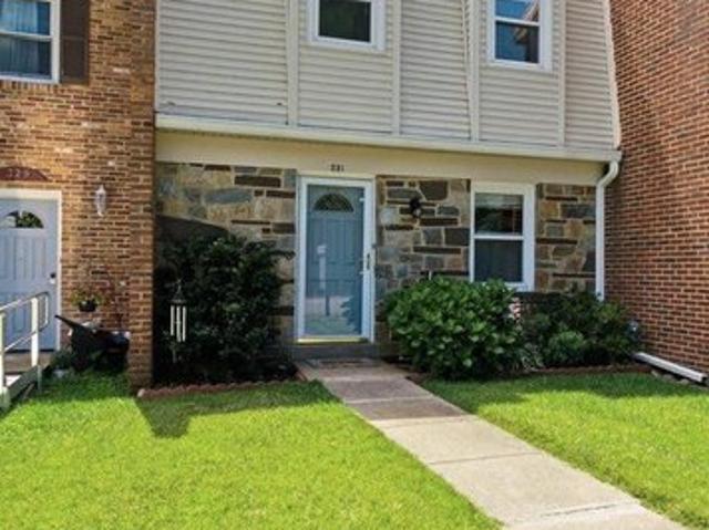 Townhouse for sale in Virginia