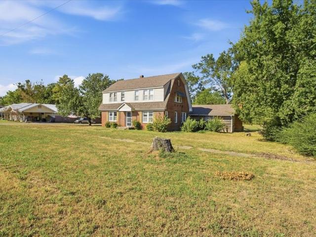 House for sale in Konawa, Seminole County