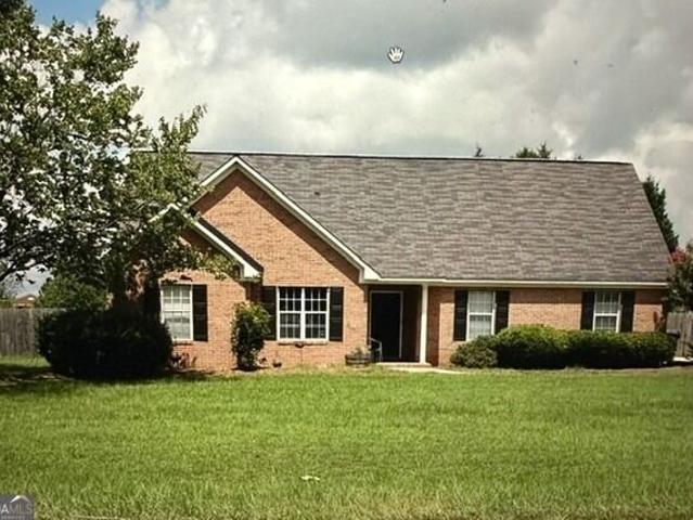House for sale in Kathleen, Georgia
