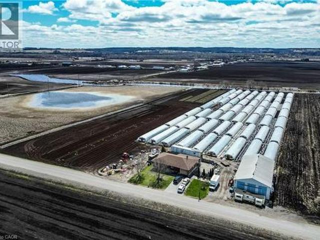 Farm for sale in Bradford West Gwillimbury, Ontario