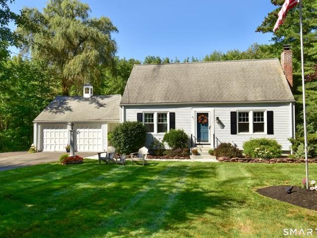 House for sale in Bloomfield, Connecticut