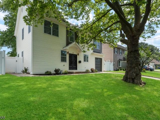 House for sale in Clark, New Jersey