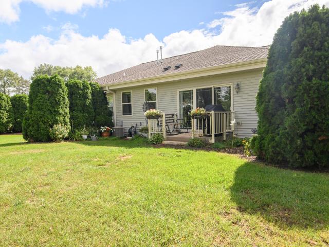 Condo for sale in Oak Knoll, Mukwonago