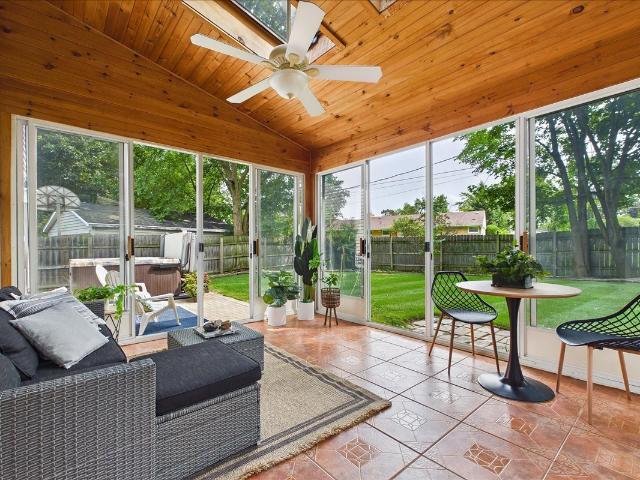 House for sale in Wildwood, Grayslake