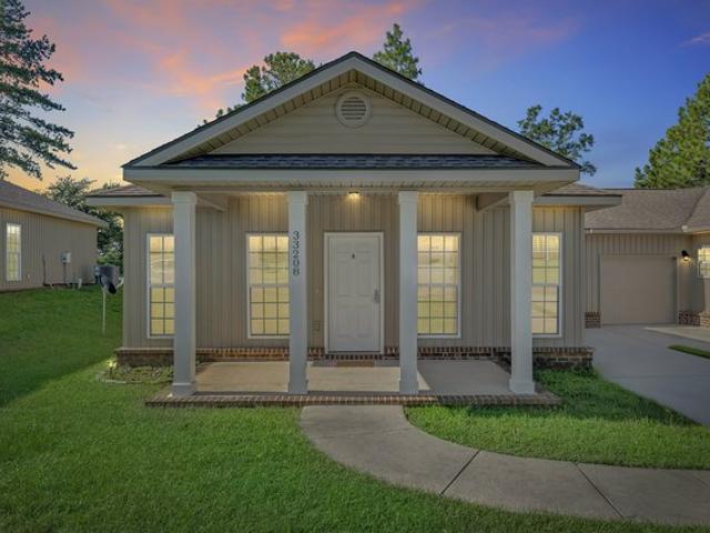 House for sale in Daphne, Alabama