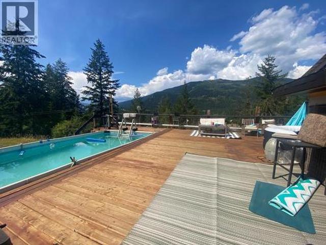 House for sale in Vavenby, British Columbia
