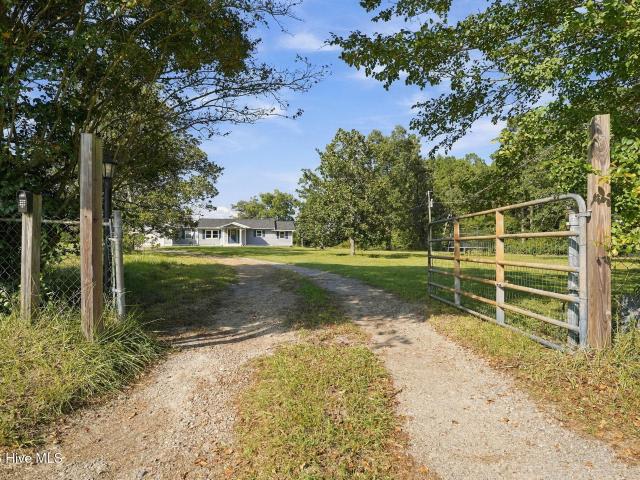 House for sale in Cameron, Moore County