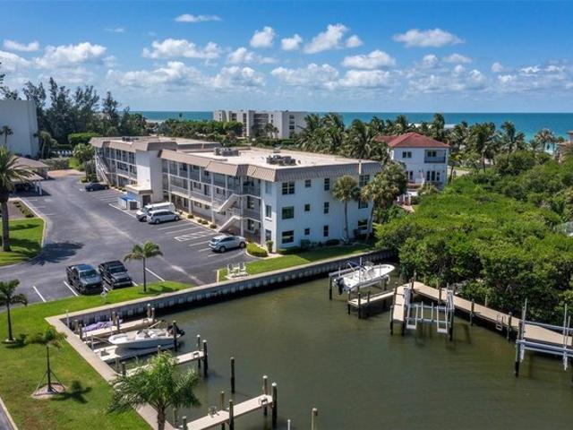 Condo for sale in Longboat Key, Manatee County