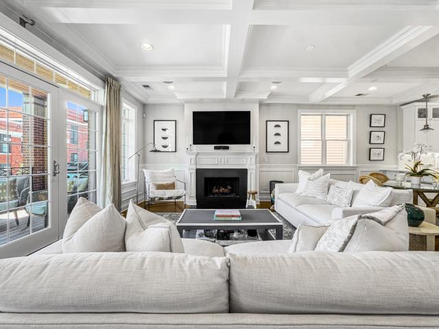 Condo for sale in Chicago Park, Illinois