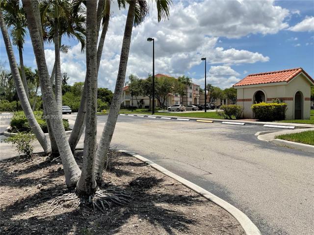 Condo for sale in Margate, Florida