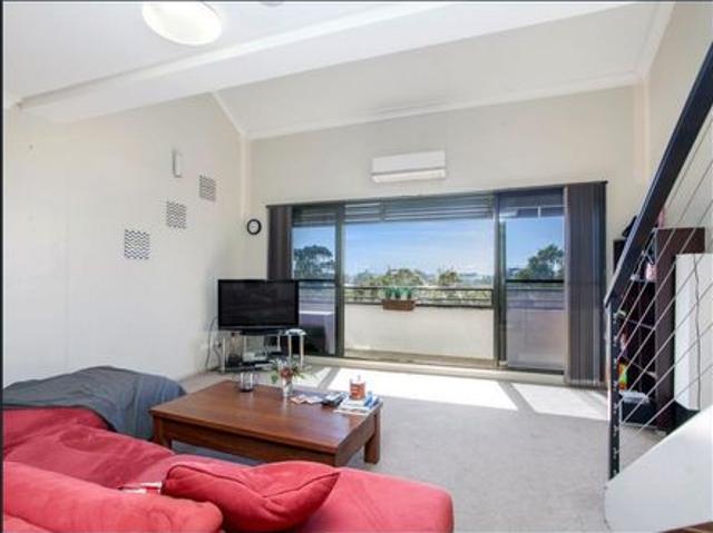 Apartment for rent in Fairy Meadow, Wollongong City Council