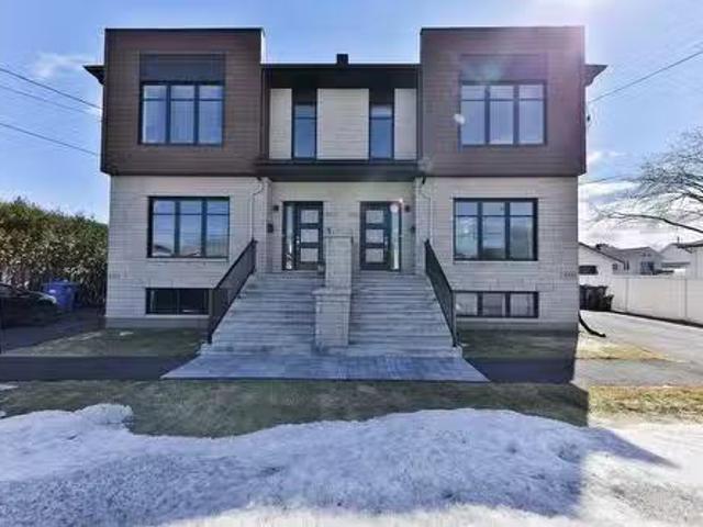 Apartment for rent in Longueuil, Quebec