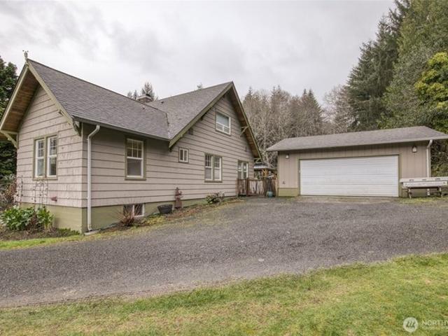 House for sale in Aberdeen, Washington