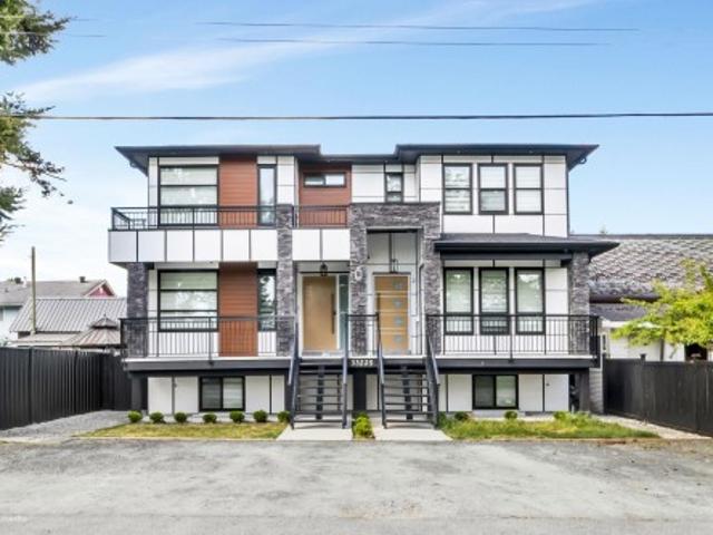 Duplex for sale in Mission, British Columbia