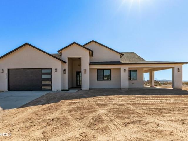 House for sale in Arizona